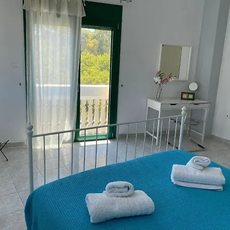 Apartman Paraskevi's - Center W/ Lovely Park View *